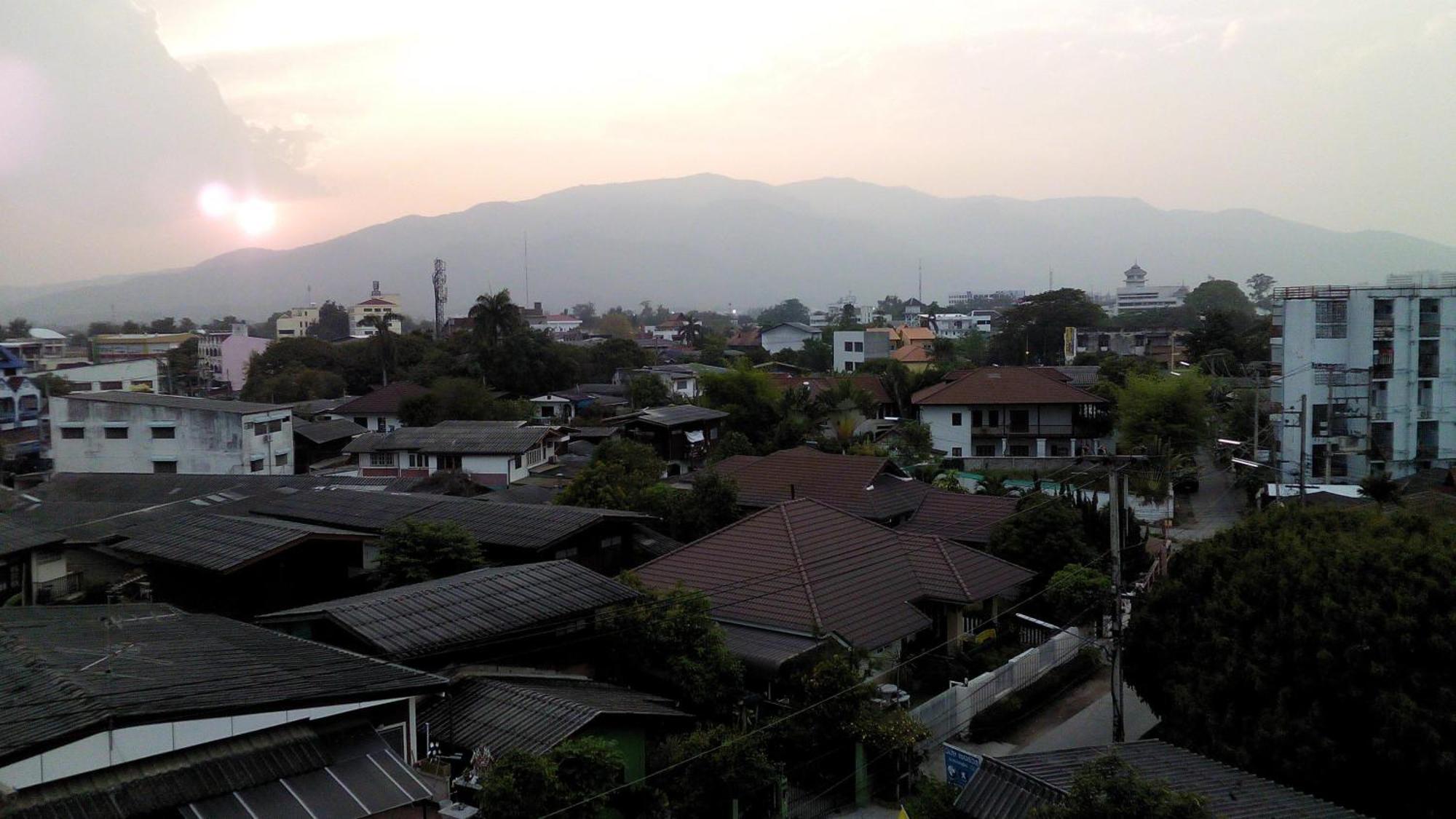 Mantra Place Chiang Mai Eksteriør bilde